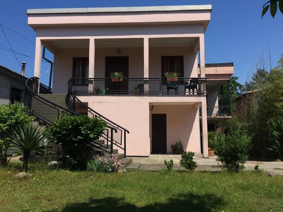 Marinas Guesthouse Kobuleti Zewnętrze zdjęcie
